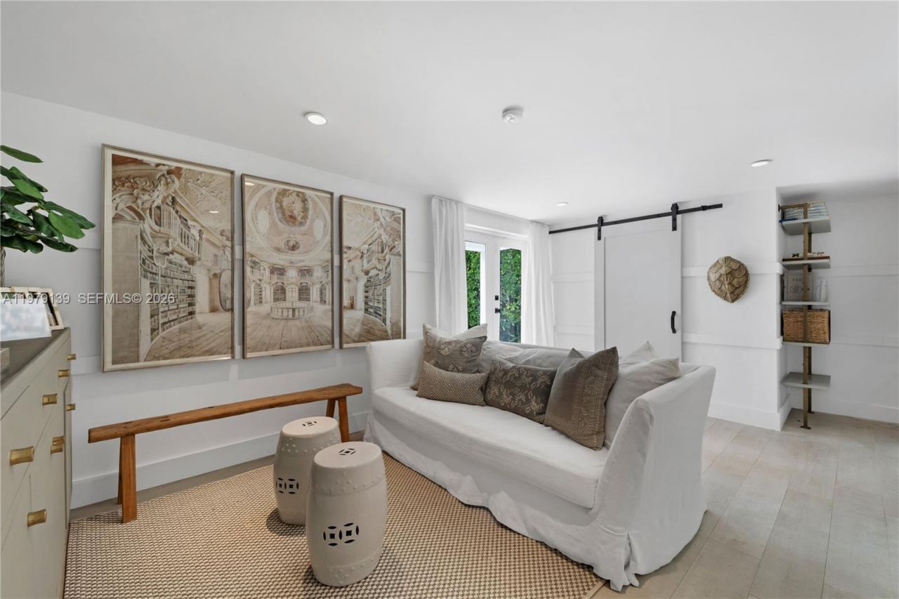 536 Jeronimo Dr , Coral Gables, FL 33146 Photo