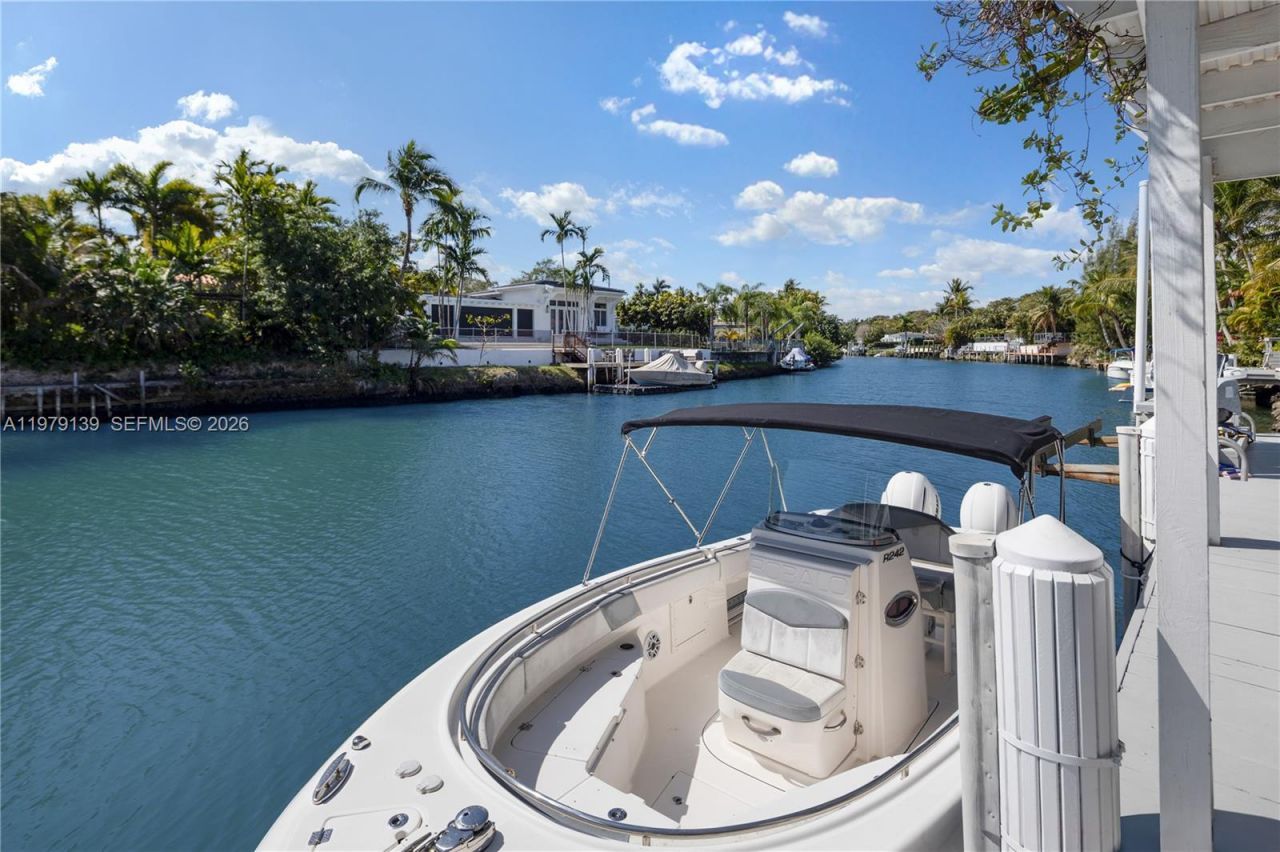 536 Jeronimo Dr , Coral Gables, FL 33146 Photo