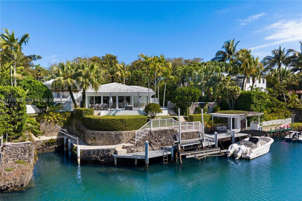 536 Jeronimo Dr , Coral Gables, FL 33146 Photo