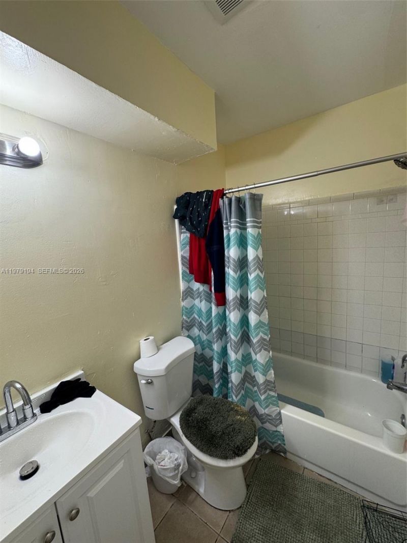 805 S H St , Lake Worth, FL 33460 Photo