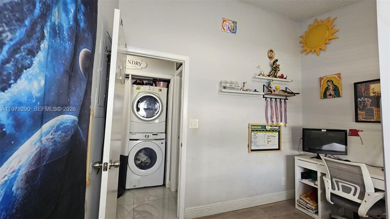 8019 NW 100th Dr, Tamarac, FL 33321 Photo