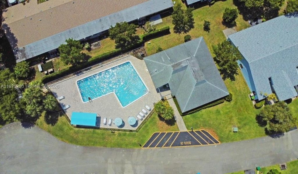 8019 NW 100th Dr, Tamarac, FL 33321 Photo