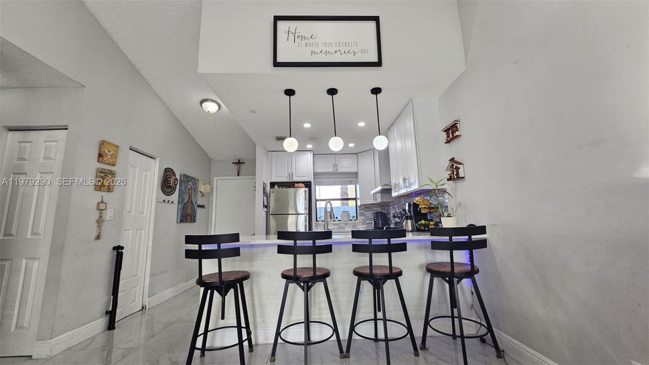 8019 NW 100th Dr, Tamarac, FL 33321 Photo