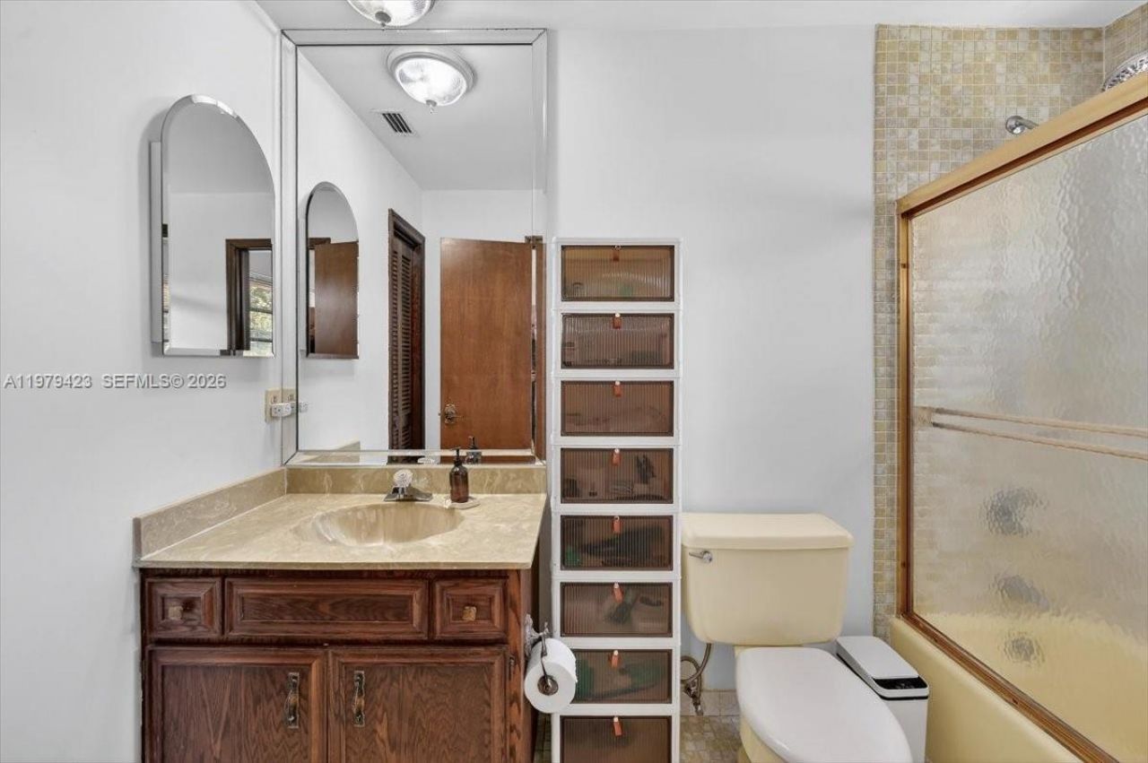 8261 SW 186th St, Cutler Bay, FL 33157 Photo