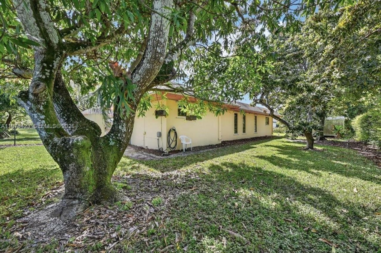 8261 SW 186th St, Cutler Bay, FL 33157 Photo