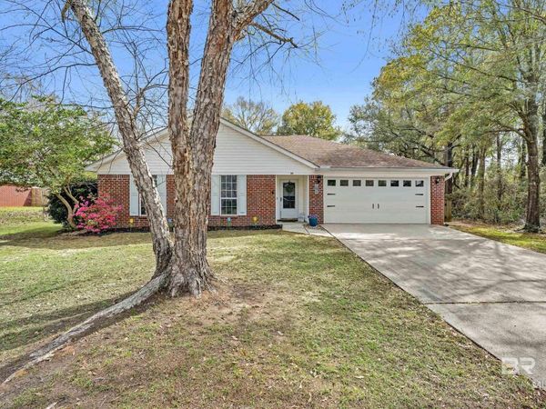 191 Robbins Boulevard, Daphne, AL 36526