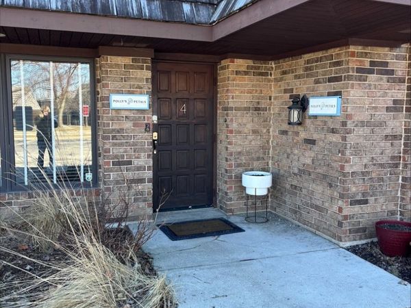 14045 W Petronella Drive , Libertyville, IL 60048