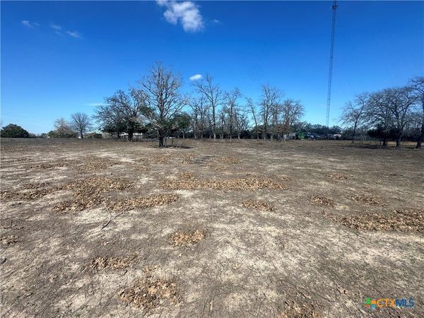 TBD W I 10 Frontage Road , Flatonia, TX 78941
