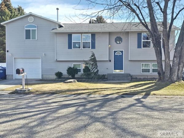 219 S Austin Avenue, SUGAR CITY, ID 83448