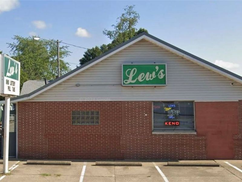 3238 Lincoln Way E, Massillon, OH 44646 Photo 1