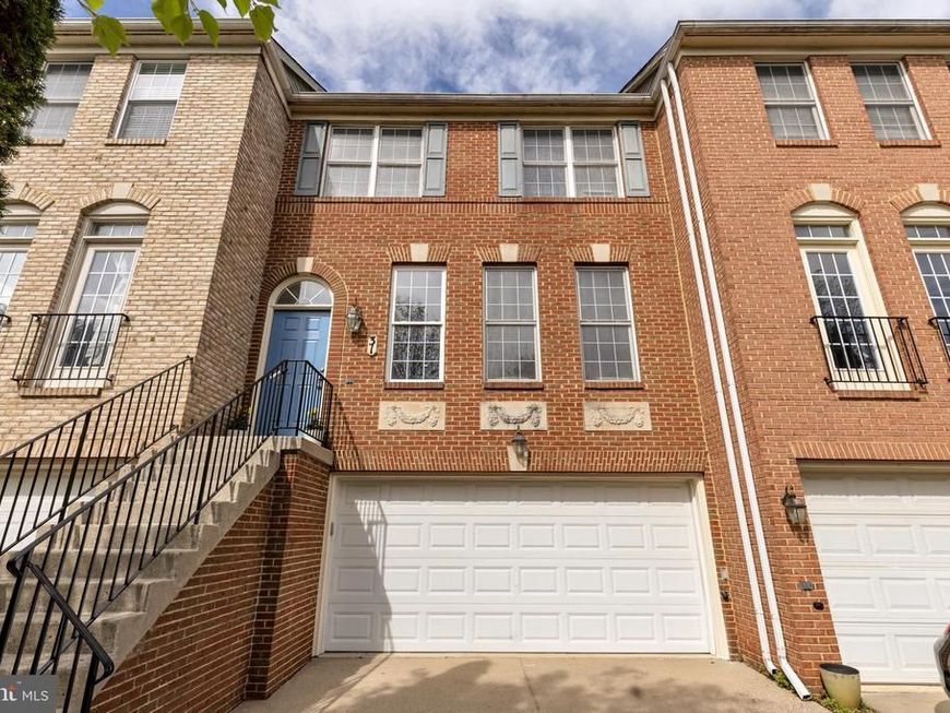 31 Calabash Court, Rockville, MD 20850 Main Photo