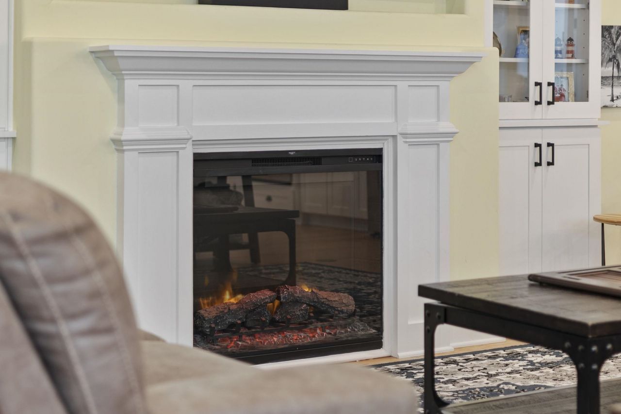 451 Seabury Ln. Photo 10