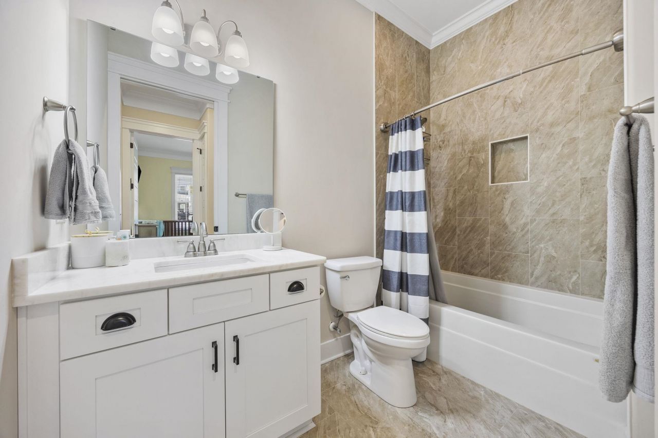 451 Seabury Ln. Photo 29