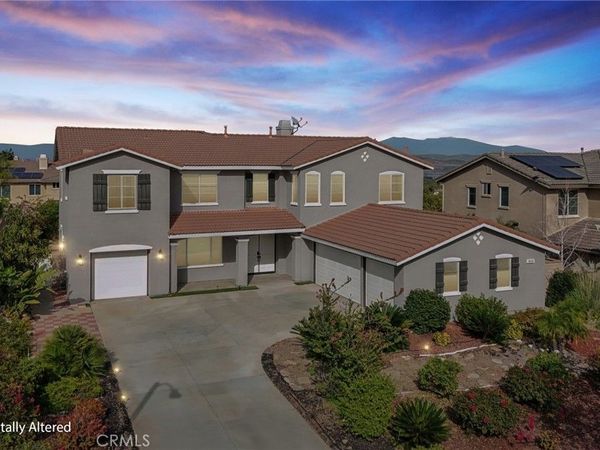 1659 Via Sevilla St, Corona, CA 92881