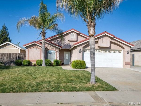 423 N Morningside, Dinuba, CA 93618