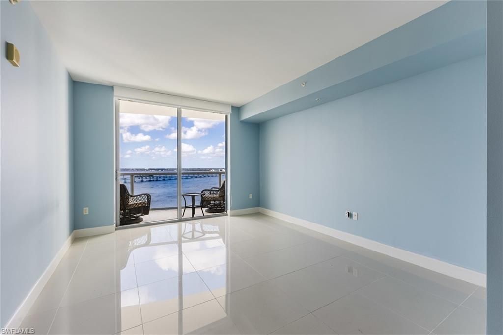 3000 Oasis Grand Blvd, Unit 2405, Fort Myers, FL 33916 Photo