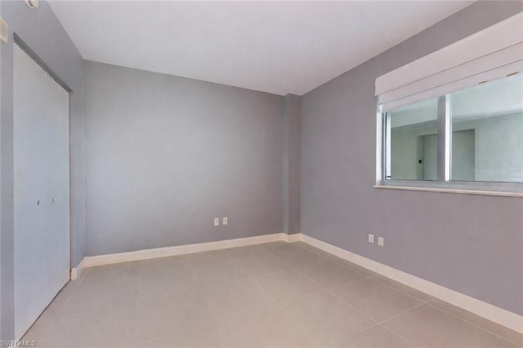 3000 Oasis Grand Blvd, Unit 2405, Fort Myers, FL 33916 Photo