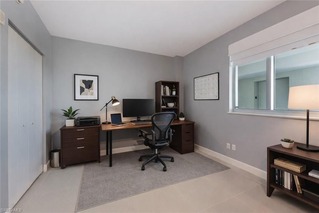 3000 Oasis Grand Blvd, Unit 2405, Fort Myers, FL 33916 Photo