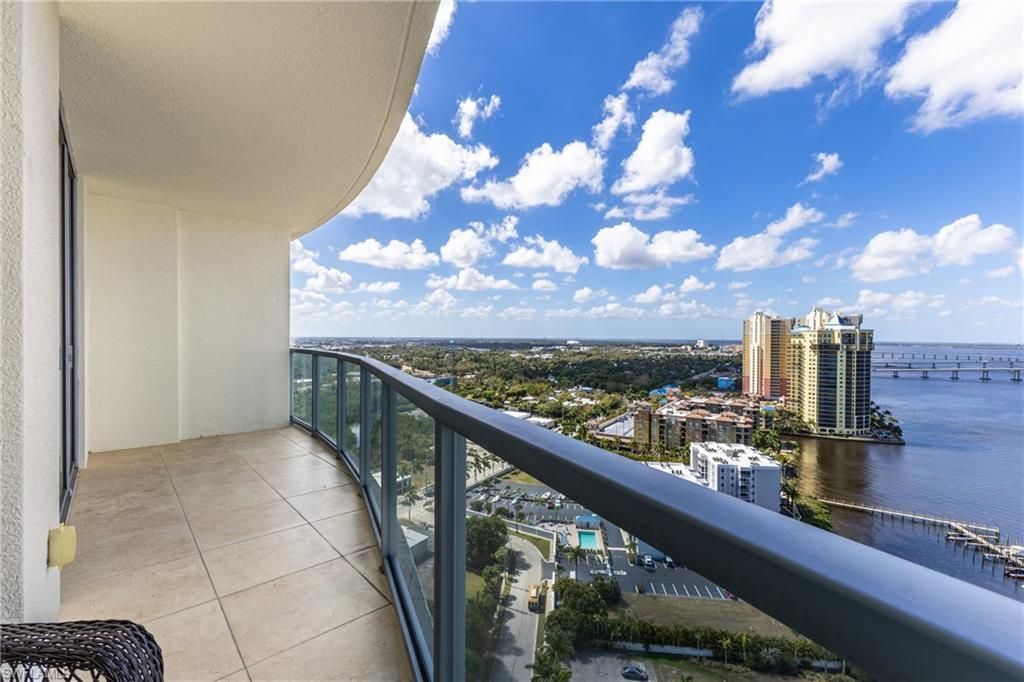 3000 Oasis Grand Blvd , Unit 2405, Fort Myers, FL 33916 Photo