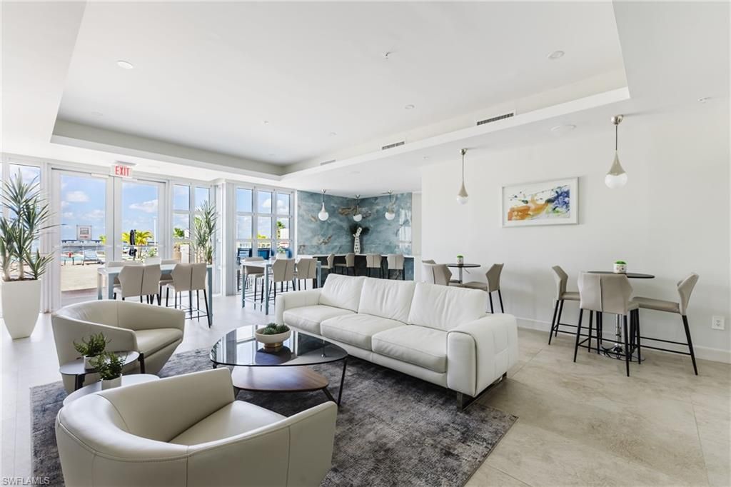 3000 Oasis Grand Blvd, Unit 2405, Fort Myers, FL 33916 Photo