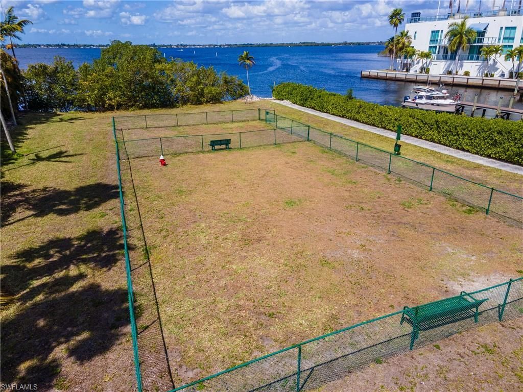 3000 Oasis Grand Blvd, Unit 2405, Fort Myers, FL 33916 Photo