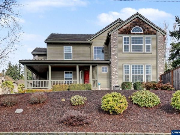 2874 Laurelwood Ct NW, Salem, OR 97304