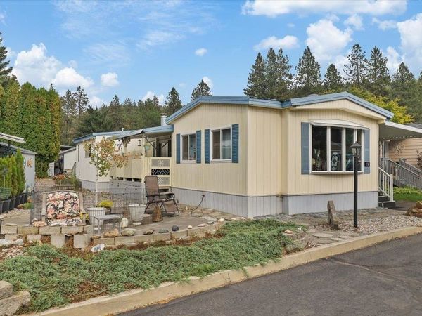 208 S Neyland Ave, Liberty Lake, WA 99019