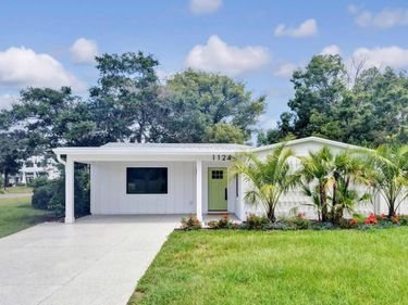 1124 OCEANWOOD Drive S, Neptune Beach, FL 32266