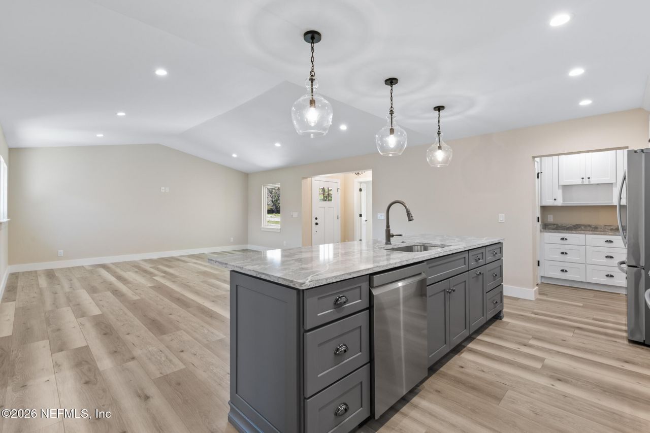 1124 Oceanwood Drive S, Neptune Beach, FL 32266 Photo