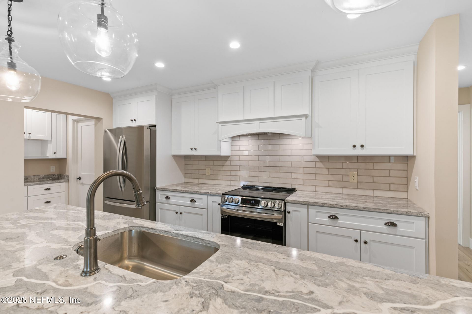 1124 Oceanwood Drive S, Neptune Beach, FL 32266 Photo