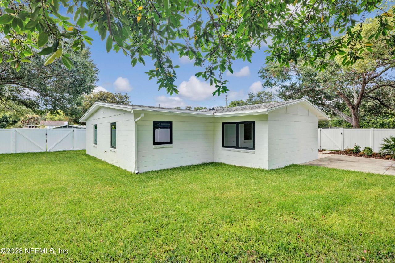 1124 Oceanwood Drive S, Neptune Beach, FL 32266 Photo