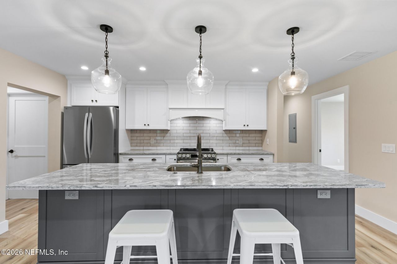 1124 Oceanwood Drive S, Neptune Beach, FL 32266 Photo