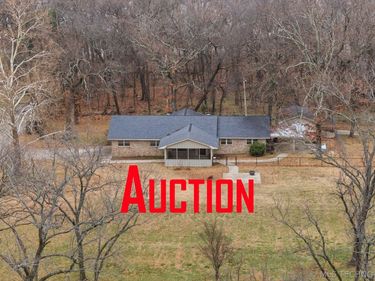 1561 63rd Street, Grove, OK 74344