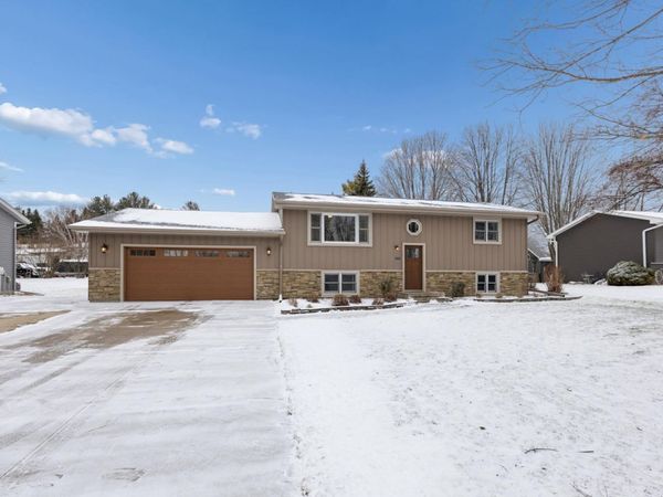 404 Ortloff Trail NW, Watertown, MN 55388