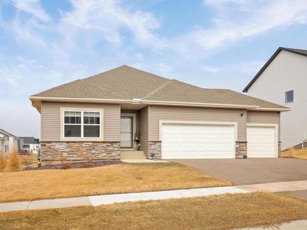 7107 184th Street W, Lakeville, MN 55044