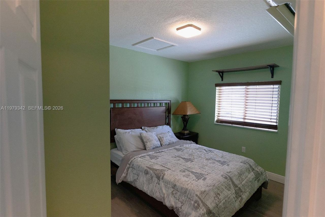 Please Call For Address, Miami, FL 33177 Photo