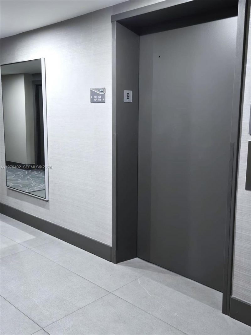 770 Claughton Island Dr , Unit 911, Miami, FL 33131 Photo