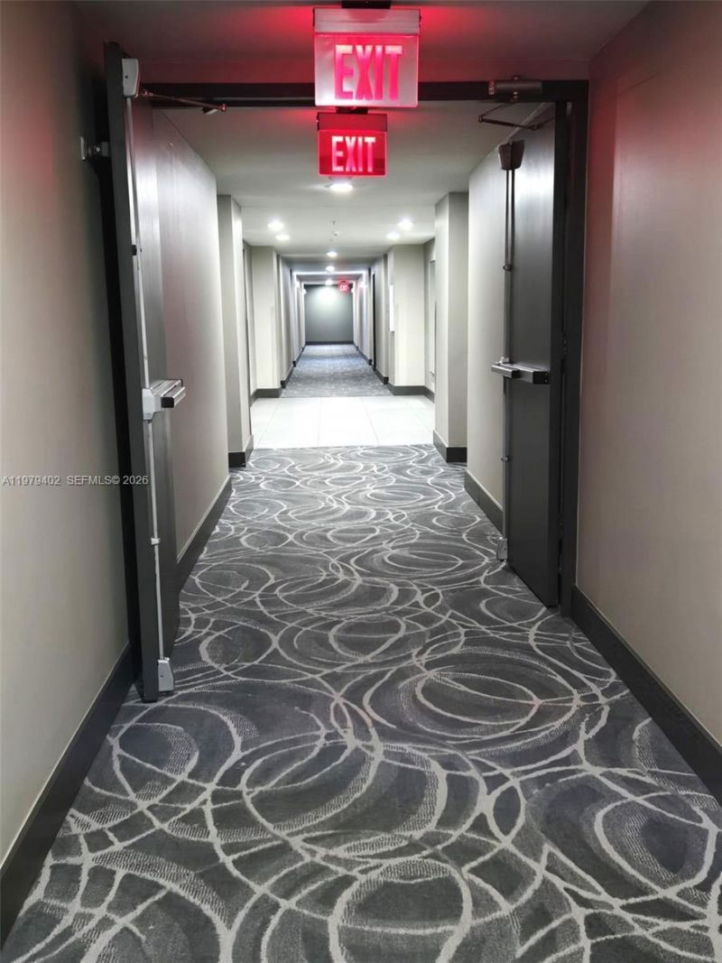 770 Claughton Island Dr , Unit 911, Miami, FL 33131 Photo