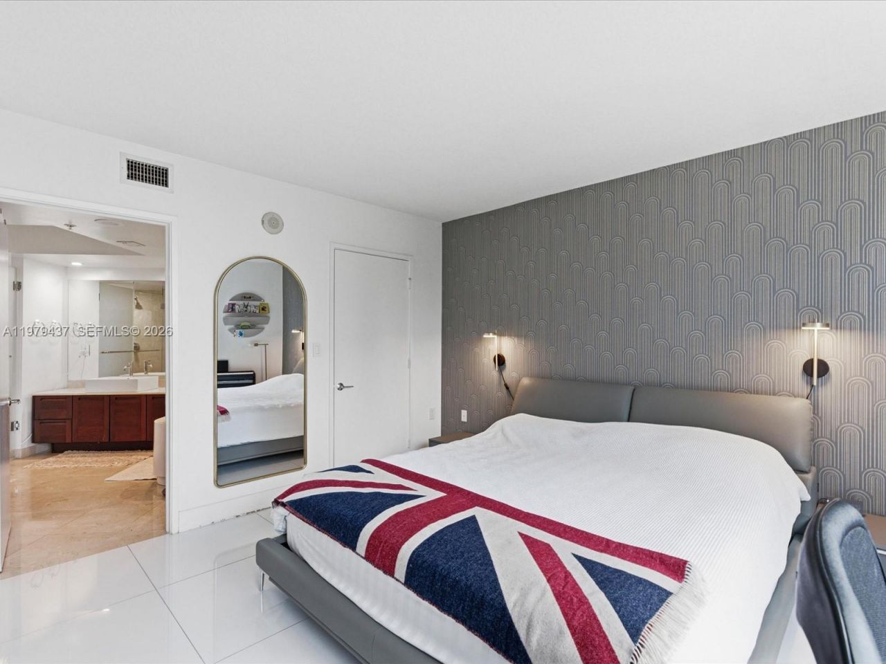 200 Sunny Isles Blvd, Unit 2-702, Sunny Isles Beach, FL 33160 Photo