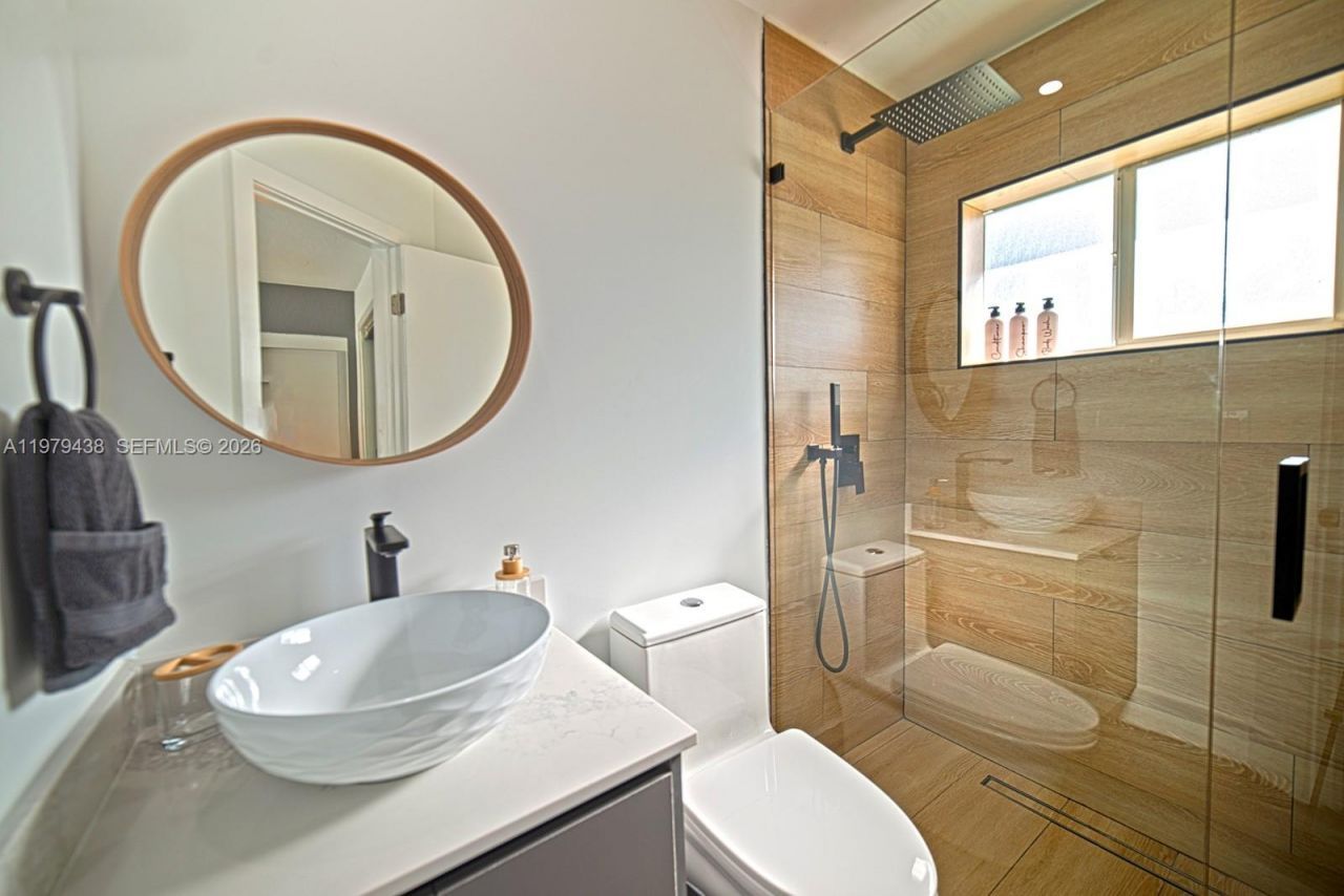 18800 Belmont Dr , Cutler Bay, FL 33157 Photo