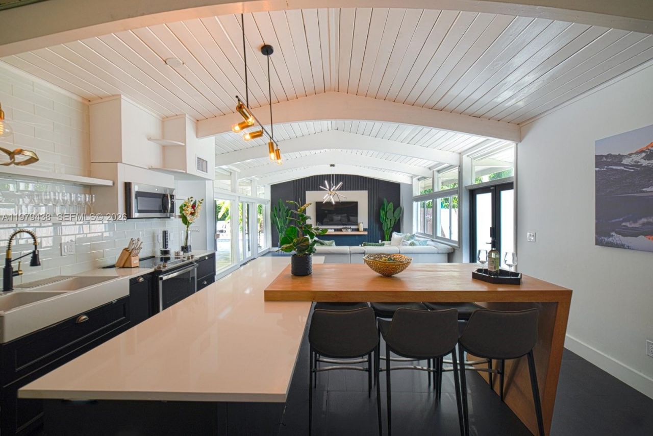 18800 Belmont Dr , Cutler Bay, FL 33157 Photo