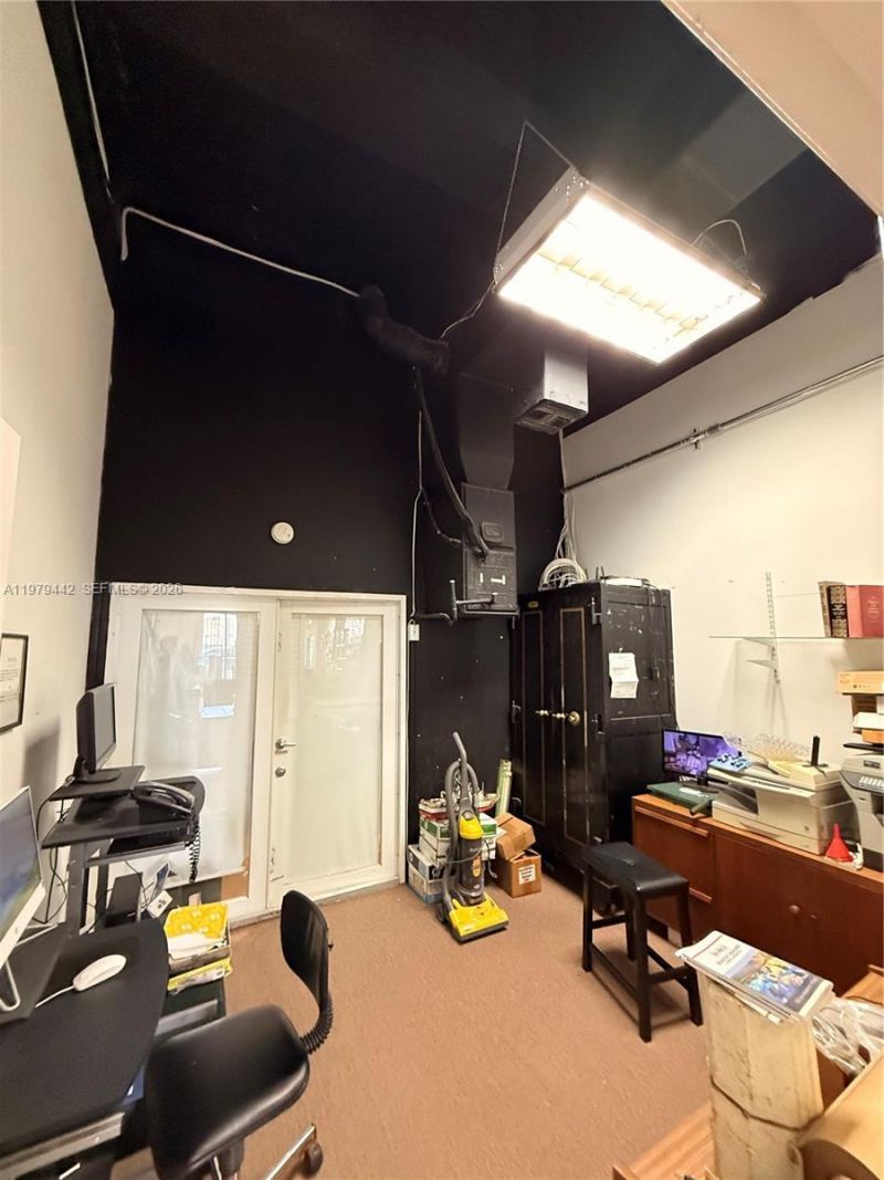 1018 71st St , Unit 1018-104, Miami Beach, FL 33141 Photo