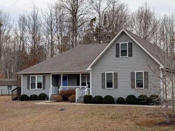 4489 CAMPBELL RD, TROY, VA 22963