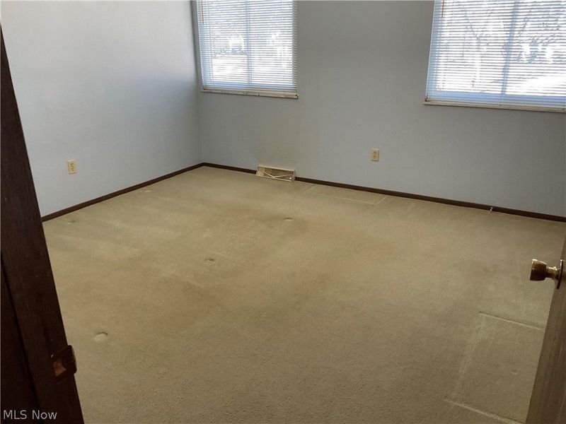 37818 Lake Shore Boulevard, Eastlake, OH 44095 Photo 16