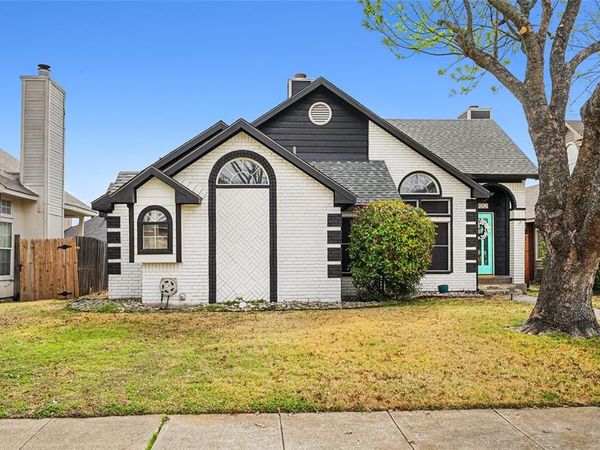 2012 Birch Bend, Mesquite, TX 75181