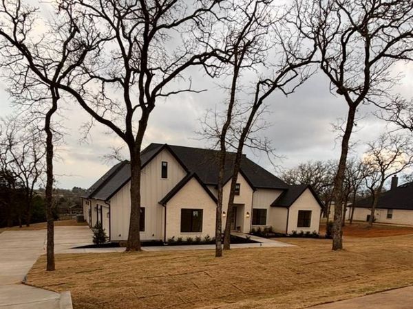 2816 Private Access Rd 73107, Burleson, TX 76028