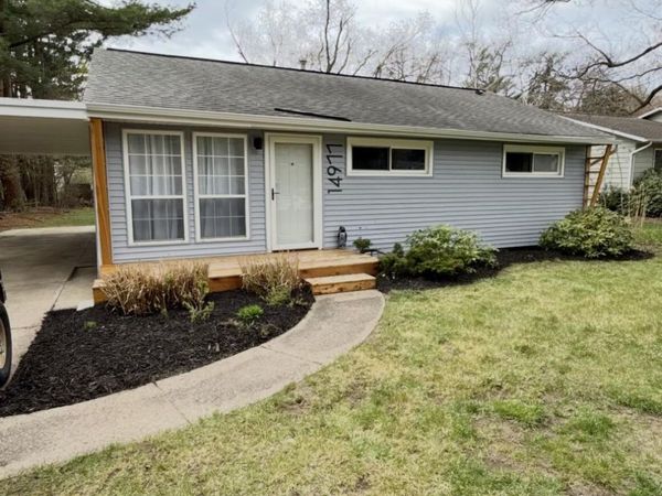 14977 Lakeshore Avenue, Grand Haven, MI 49417