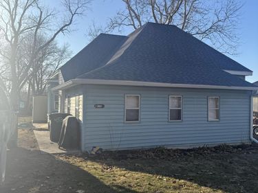 203 DYE Street, MACEDONIA, IA 51549