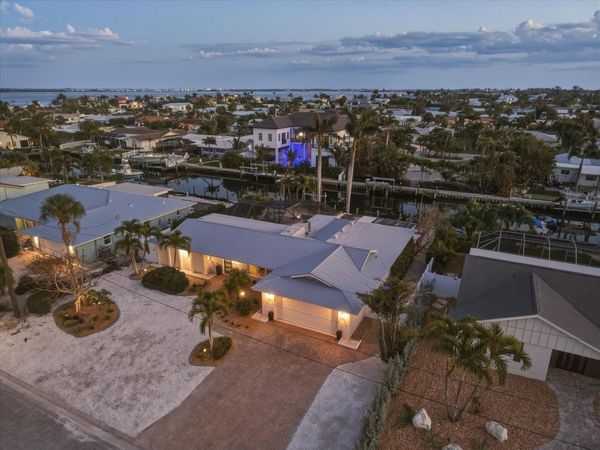 608 GLADSTONE LANE, HOLMES BEACH, FL 34217