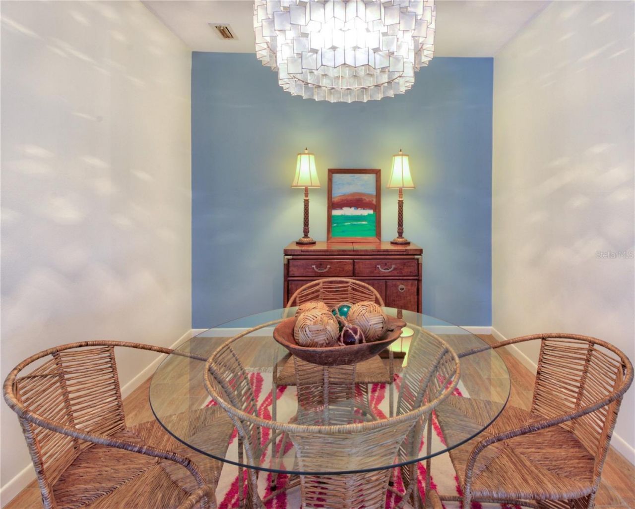 608 Gladstone Lane, Holmes Beach, FL 34217 Photo